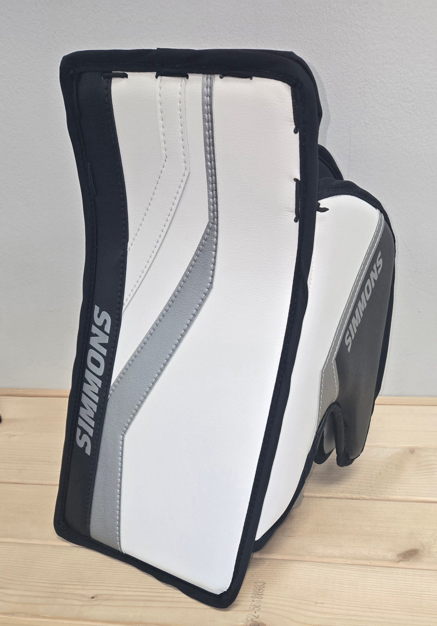 SIMMONS 1000 Pro Blocker 'Soho' graphic